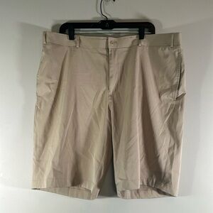 Slazenger khaki shorts size 40